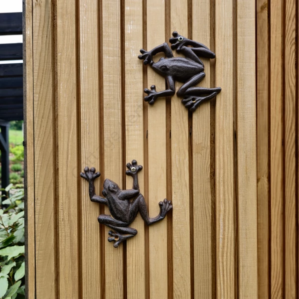 Öntöttvas Béka szobor -párban